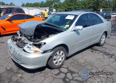 2003 Toyota Camry Le from USA, damaged, VIN 4T1BE32K13U166479
